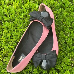 Moschino cheap and chic ballet flats shoes